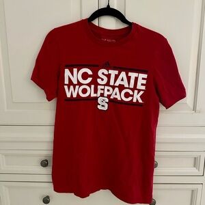 NC State Wolfpack t shirt